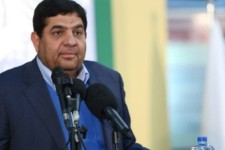 تأکید مخبر بر حمایت از تولیدکنندگان داخلی واکسن کرونا