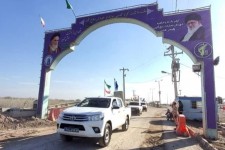 توزیع پنج هزار بسته معیشتی در منطقه اروندکنار توسط نیروی دریایی سپاه