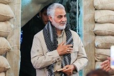 مستندهایی از "سردار سلیمانی" روی آنتن تمام شبکه‌های استانی + جدول پخش