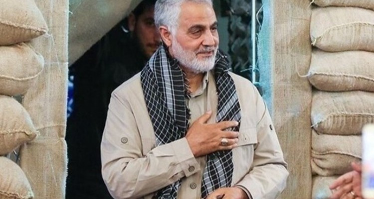 مستندهایی از "سردار سلیمانی" روی آنتن تمام شبکه‌های استانی + جدول پخش