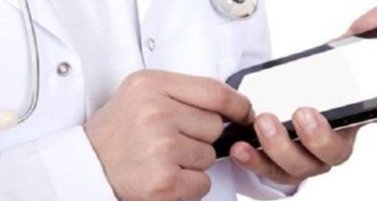 بیش از ۸۰ درصد نسخ را به صورت الکترونیکی دریافت می‌کنیم