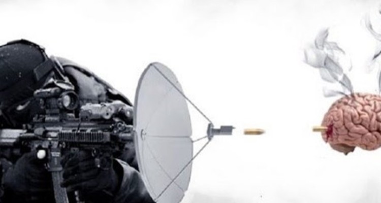 جنگ شناختی را دست‌کم گرفته‌ایم!/ جهاد تبیین را در عمل هم دنبال کنیم