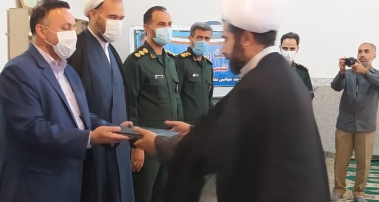 مراسم تکریم و معارفه مسول نمایندگی ولی فقیه در سپاه ناحیه صحنه برگزار شد.