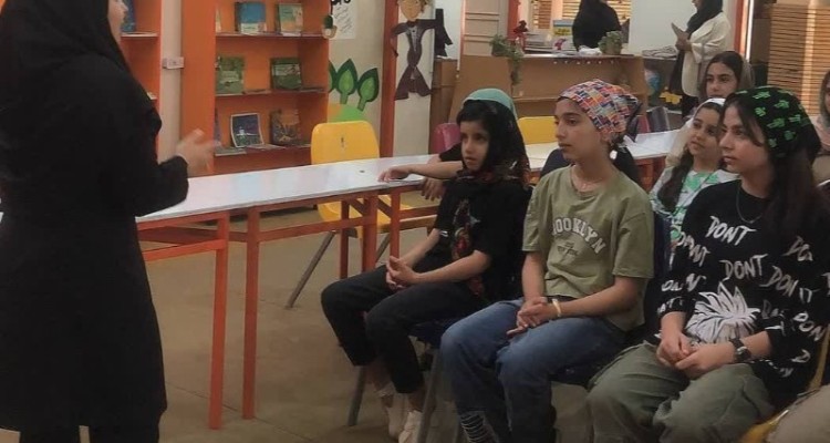 فعالیت فرهنگی در کانون پرورش فکری مرکز یک صحنه