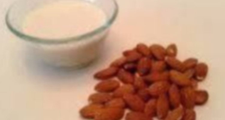 حریره بادام شاه کلید رفع سرفه های مداوم ...