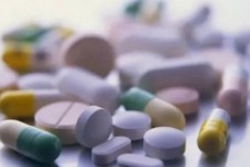 صنعت داروسازی شهرستان سنقر نیازمند حمایت‌های مالی