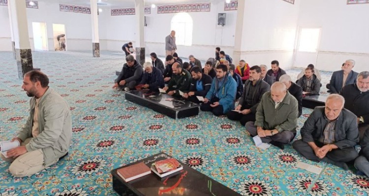 کوهپیمایی پیشکسوتان در صحنه