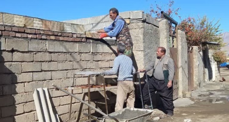 ساخت وتعمییر منازل نیازمندان درصحنه
