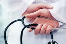 به‌خطرافتادن جان مردم دالاهو با کمبود پزشک