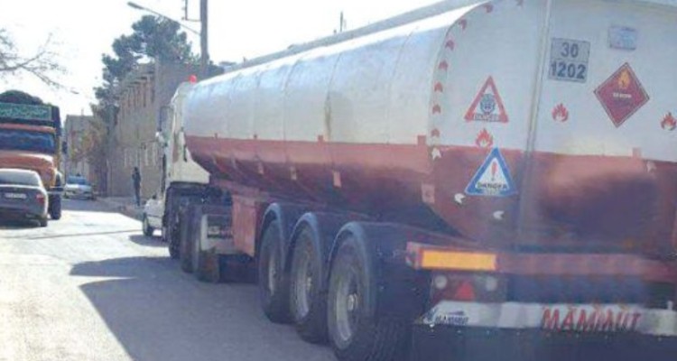 چالش نبود پارکینگ خودروهای سنگین در سرپل‌ذهاب