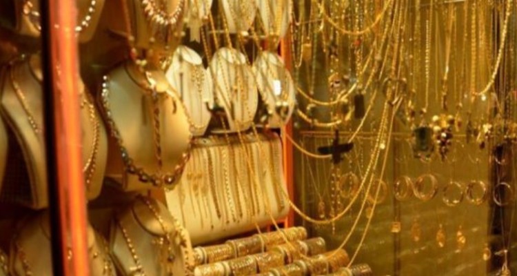 کاهش قیمت طلا به‌دنبال استیضاح وزیر اقتصاد