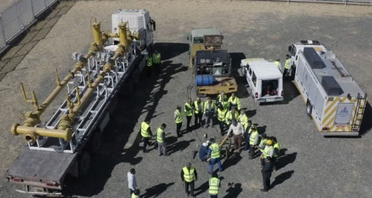 مانور مقابله با خرابکاری در ایستگاه گاز پاقلعه صحنه برگزار شد.