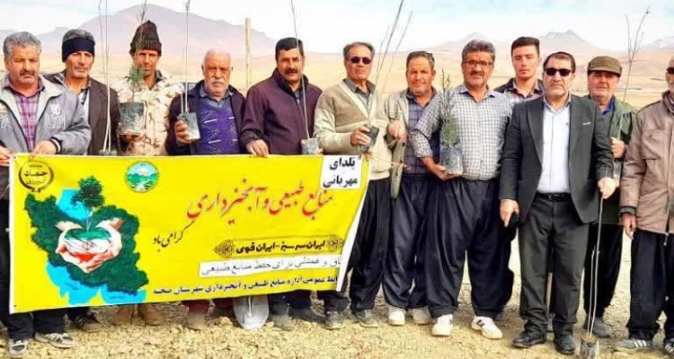 اهدای کتاب؛ اهدای دانایی و سرمایه‌گذاری فرهنگی