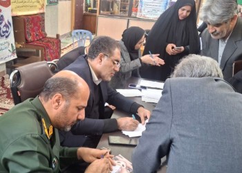 برپایی میز خدمت به مناسبت دهه فجر