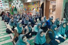 نشست فرهنگی و قرآنی با موضوع «زندگی با آیه‌ها» در دبیرستان دخترانه سوده برگزار شد   