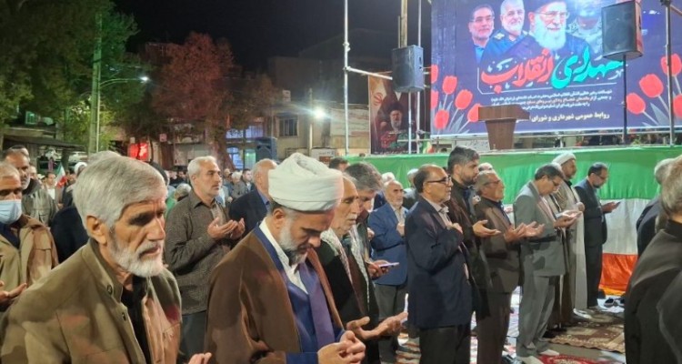 قاب‌های ماندگار از شب ۵۵ شهرستان صحنه