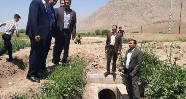 اولین گردهمایی مسئولین مالی و فنی دهیاری‌های استان کرمانشاه به میزبانی فرمانداری شهرستان صحنه برگزار شد.   