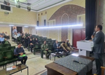 اولین نشست شورای پیشرفت محله‌محور روستاهای بخش مرکزی صحنه برگزار شد.   