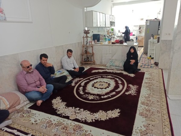 سرکشی از خانواده شهدا به مناسبت هفته جهاد کشاورزی