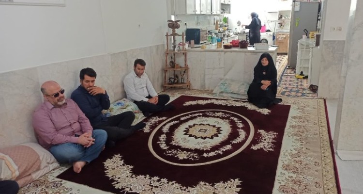 سرکشی از خانواده شهدا به مناسبت هفته جهاد کشاورزی