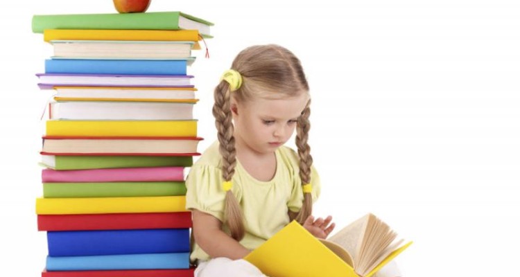 آموزش الفبا قبل از دبستان درست است؟