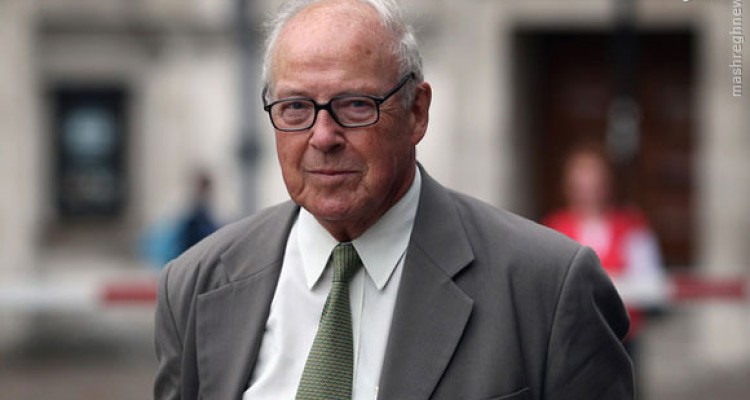 1+5 نمی‌تواند با ایران مانند عراق برخورد کند/ هیچ‌کس حق نظارت همه‌جا و همه‌وقت بر برنامه هسته‌ای ایران را ندارد 