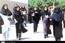 مشکلات فرهنگی جوانان با همایش و جلسه برطرف نمی شود