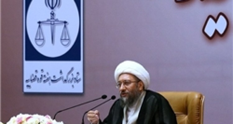 فشار اصحاب ثروت و مکنت به دستگاه قضا/ قانونی بودن لغو کنسرت‌ها/ اجازه تکرار فتنه را نمی‌دهیم