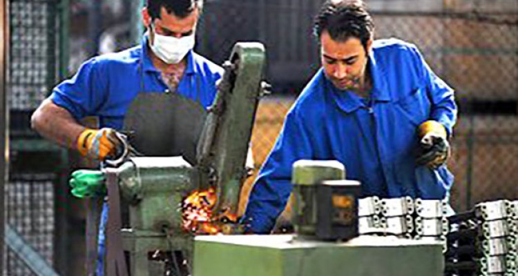 آوار قراردادهای۲۹روزه در بازارکار/ممنوعیت جدید قراردادها تعلیق شد