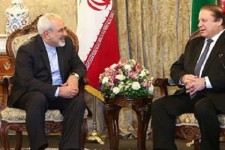 ظریف با نخست وزیر پاکستان دیدار کرد/ افغانستان و یمن محور گفتگوها