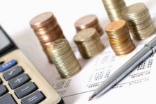  یک خانم خانه چگونه هزینه های زندگی را مدیریت کند؟ 