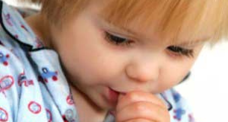  علل «تیک» در کودکان + راههای درمان 