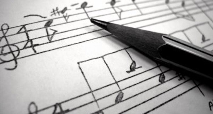 ترانه‌هایی که روی کاغذ می‌مانند/ جای خالی حرف‌های مردم 