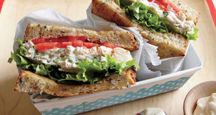  طرز تهیه سالاد مرغ و ترخون سالاد خوش طعم بهاری 