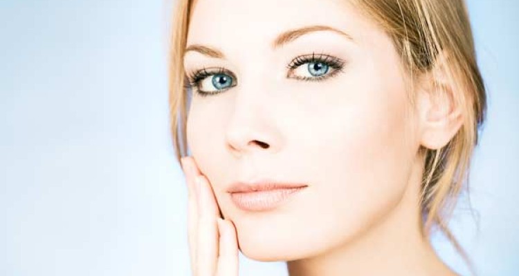  با پوستی که دارای جوش، لکه های قرمز و خشک است چه کنیم؟ 