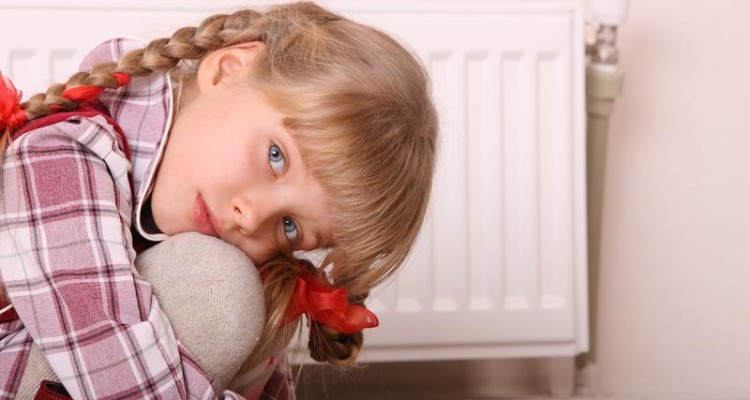  علائم افسردگی و رفتار صحیح با افسردگی کودکان 