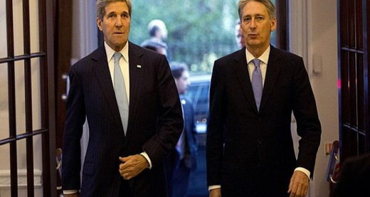 وزرای خارجه آمریکا و انگلیس خواستار تعامل بیشتر بانک ها با ایران