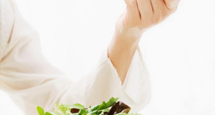  ۱۰ ماده غذایی که عمرتان را بیشتر می‌کند! 