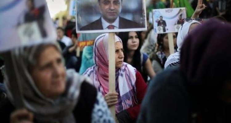 حزب «دموکراتیک خلق» پارلمان ترکیه را تحریم کرد