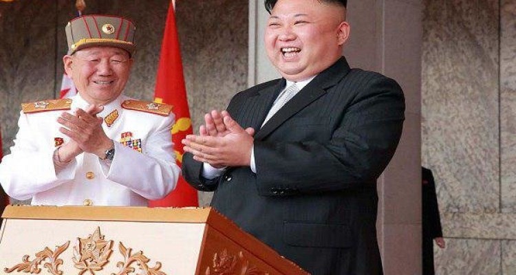 هر هفته یک موشک آزمایش می کنیم