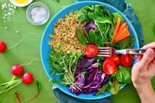 از سیر تا پیاز تغذیه بعد از زایمان طبیعی و سزارین