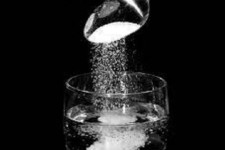 آب نمک روند گسترش کرونا را در ریه ها کُند می کند