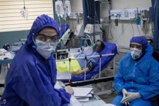 جدیدترین اخبار کرونا در ایران | "اُمیکرون" پشت دروازه‌های ایران / واکسن‌نزده‌ها از فرصت باقی‌مانده استفاده کنند + نقشه و نمودار