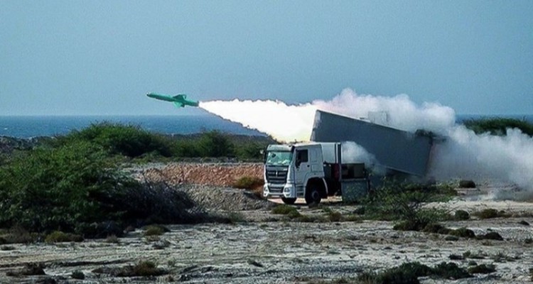 انهدام شناورهای متخاصم با موشک‌کروز نیروی دریایی سپاه در رزمایش پیامبر اعظم