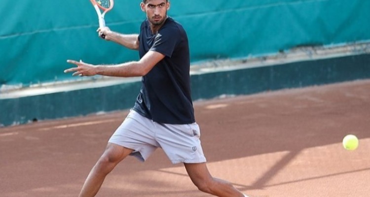 تنیسور تیم رعد پدافند هوایی: امیدوارم به تیم ملی کشورم کمک کنم/ فدراسیون از ما حمایت کرد