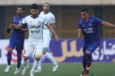 بازگشت اختلاف پرسپولیس و استقلال با پیروزی آبی‌ها بر هوادار