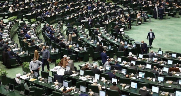 گزارش کامل مصوبات بودجه‌ای امروز مجلس/ سود سپرده بانکی شرکت‌های حقوقی شامل مالیات شد