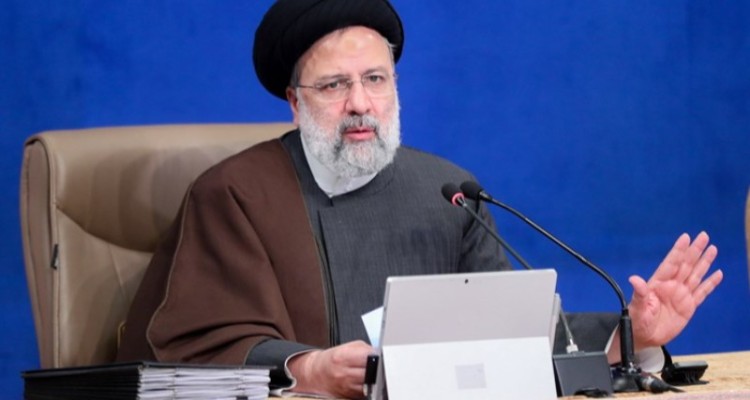 رئیسی: دستگاه‌ها به‌نحوی برنامه‌ریزی کنند تا امور ضروری مردم در نوروز دچار وقفه نشود