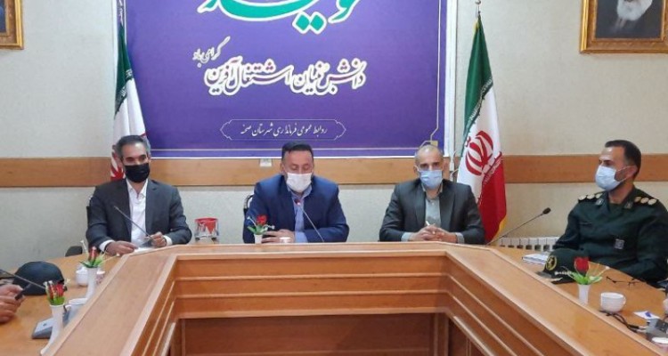 برگزادی جلسه شورای اداری در سالن جلسات فرمانداری