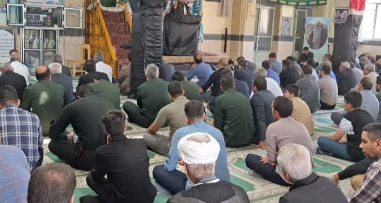 مکتب امام و رهبری قهرمان ساز است